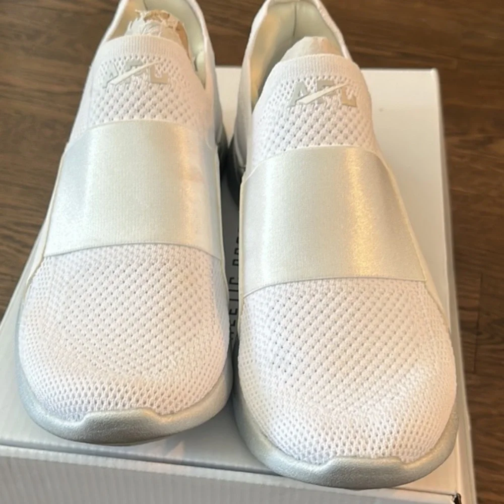 APL techloom bliss sz 13 chrome and white